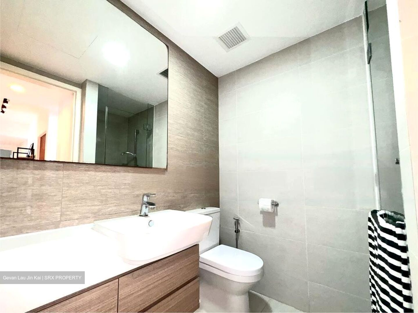 The Lakefront Residences (D22), Condominium #452327861